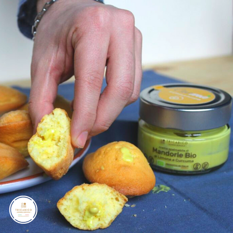 madeleines con crema di mandorle