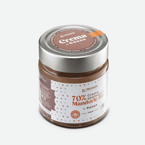 Dettaglio di Crema di Mandorle Bio 70% al Cacao